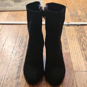 Vionic Black Ankle Booties